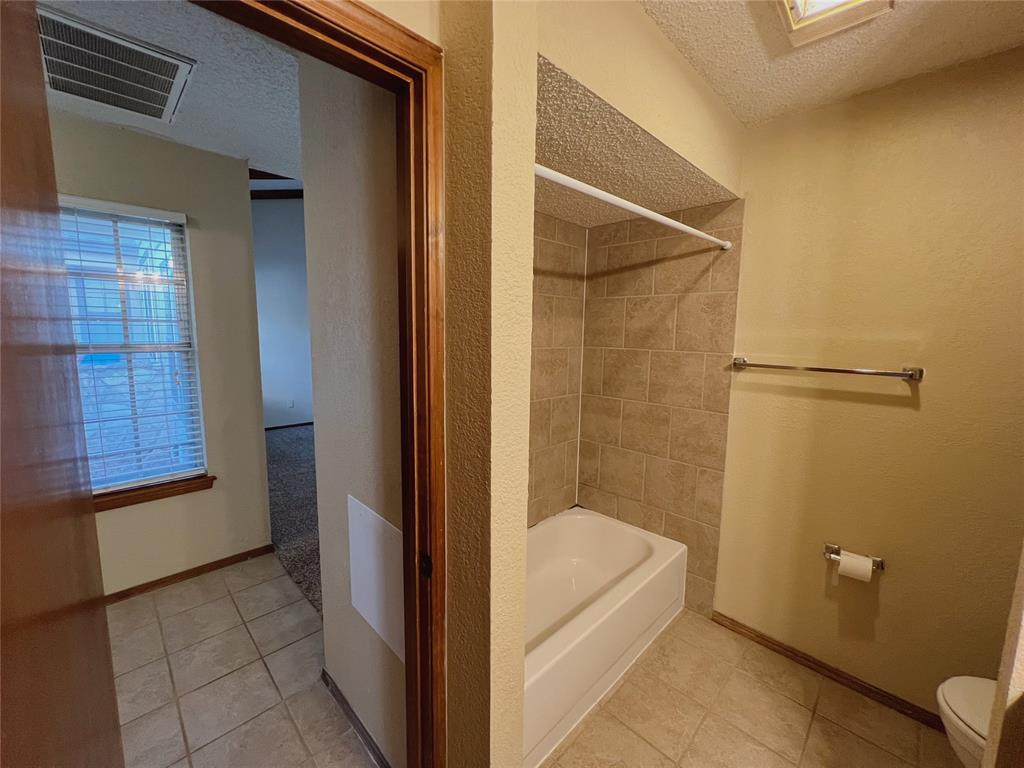 14148 Crossing Way East