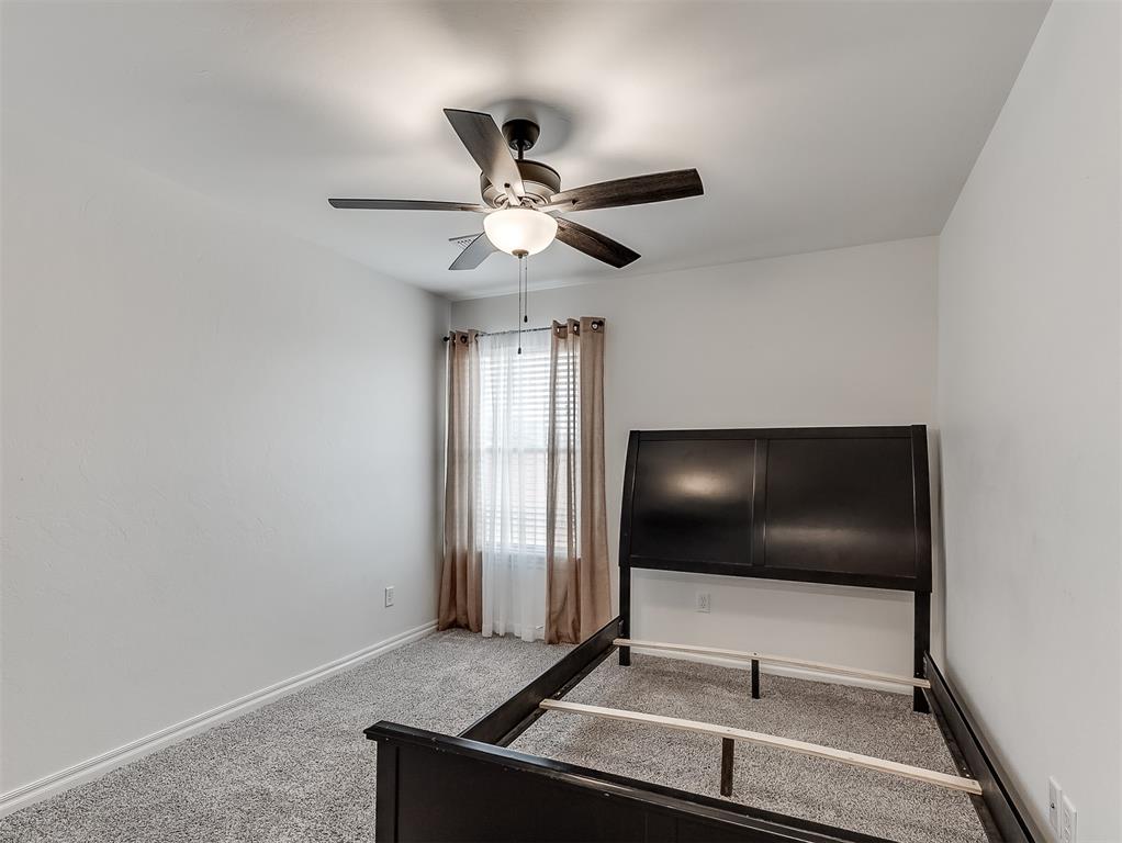 812 Chisholm Trail