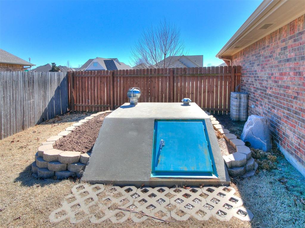 11217 NW 104th Street