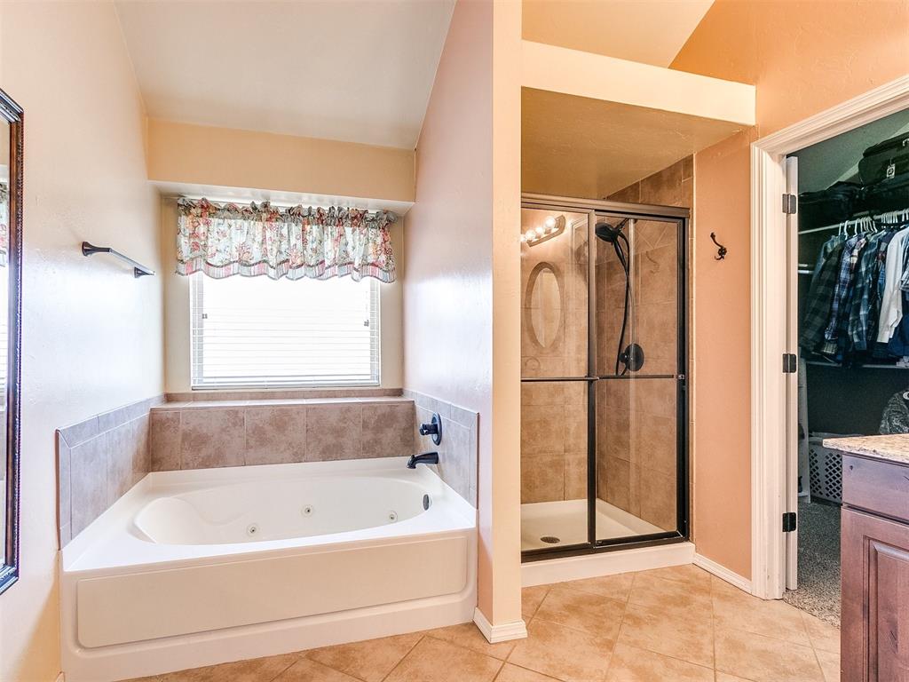 11217 NW 104th Street