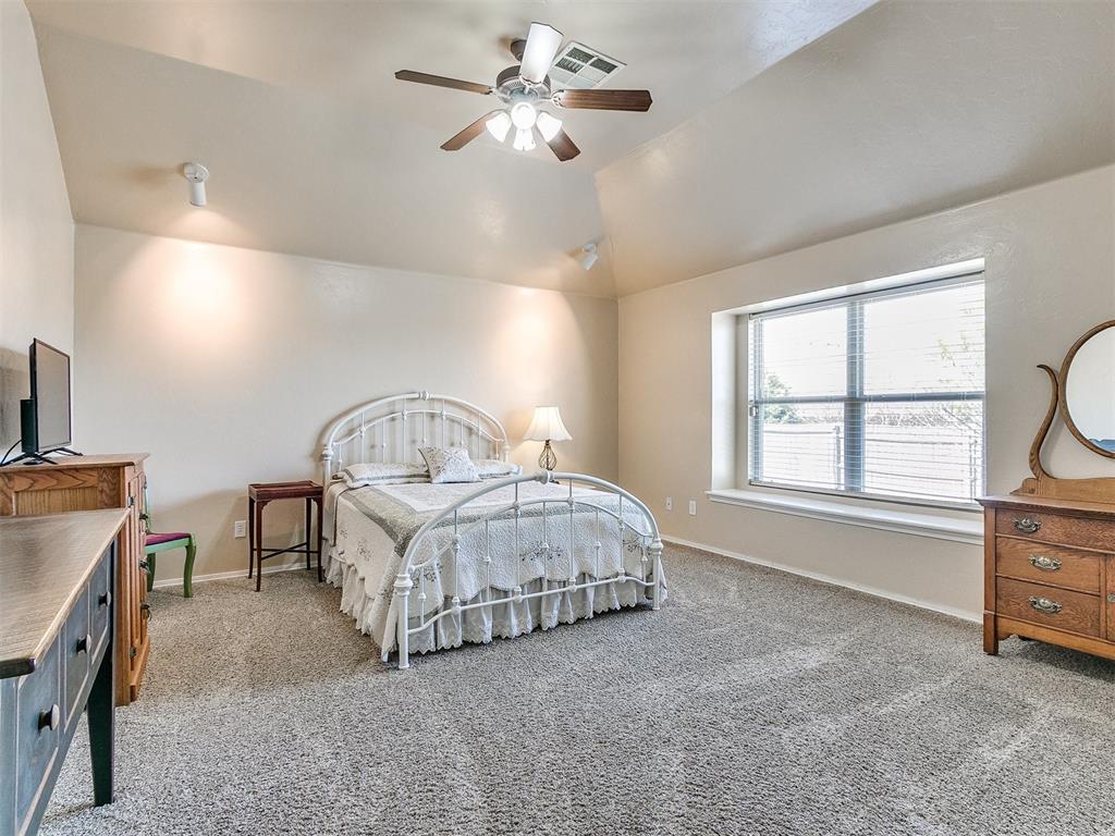 11217 NW 104th Street