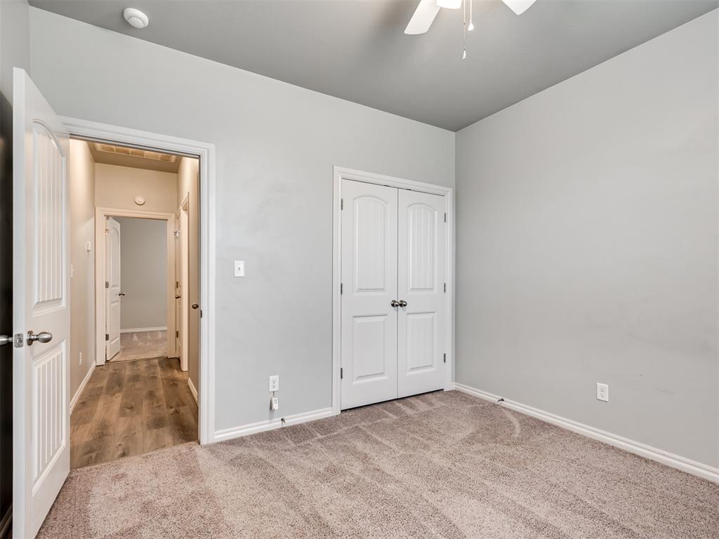 8208 NW 160th Terrace