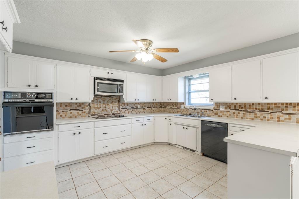 2804 NW 115th Place