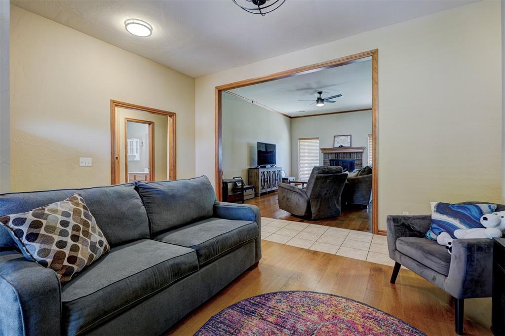 2812 NW 166th Street