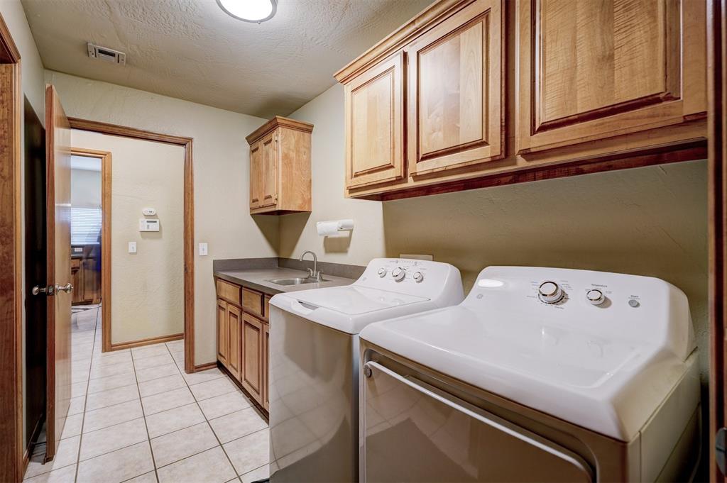 2812 NW 166th Street