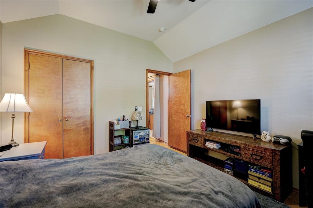 2812 NW 166th Street