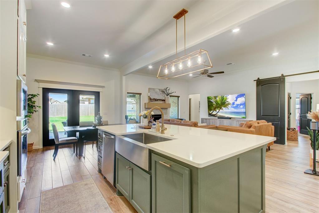 717 Red River Drive