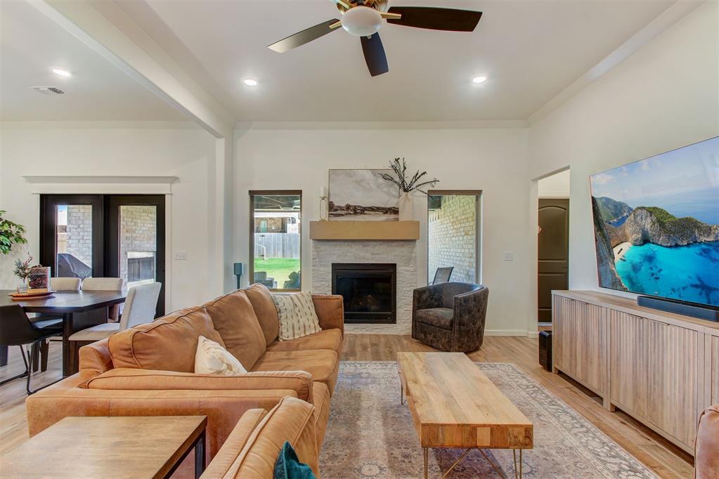 717 Red River Drive