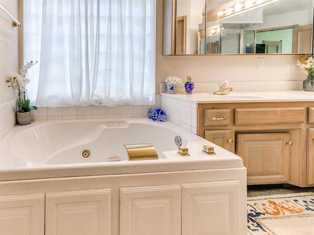 11721 Sundance Mountain Street