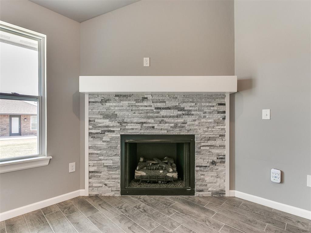 1016 Acacia Creek Drive