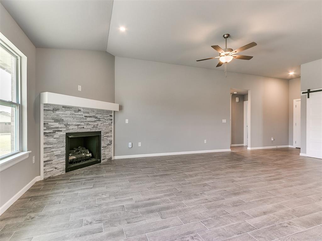 1016 Acacia Creek Drive