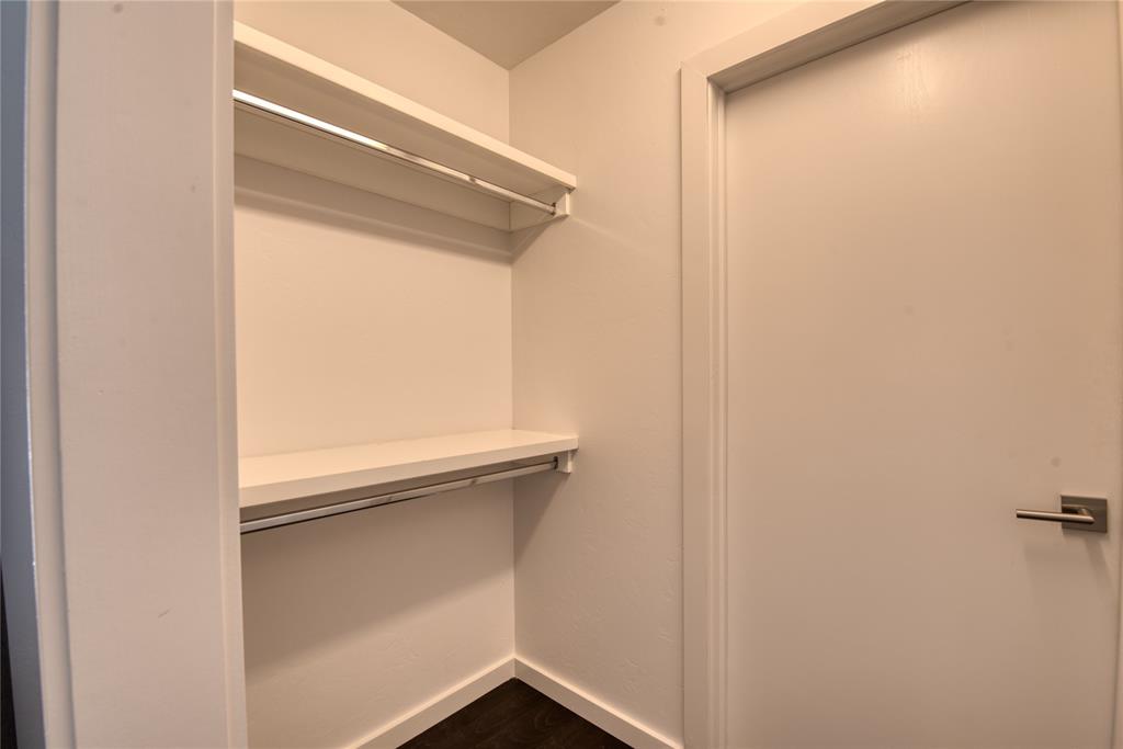 627 Couch Drive Unit: 8