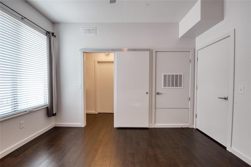 627 Couch Drive Unit: 8