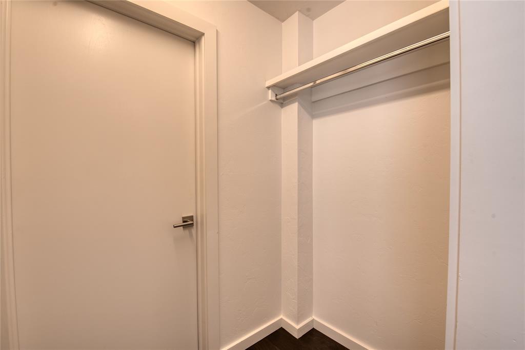 627 Couch Drive Unit: 8
