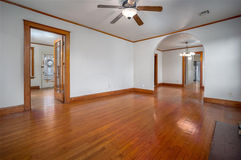 1012 N Chapman Avenue