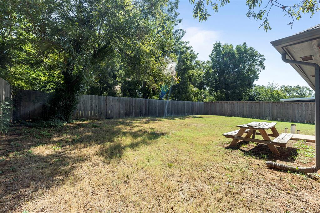 4212 Bonaparte Boulevard