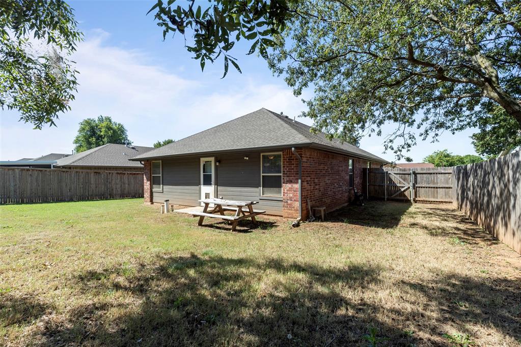 4212 Bonaparte Boulevard