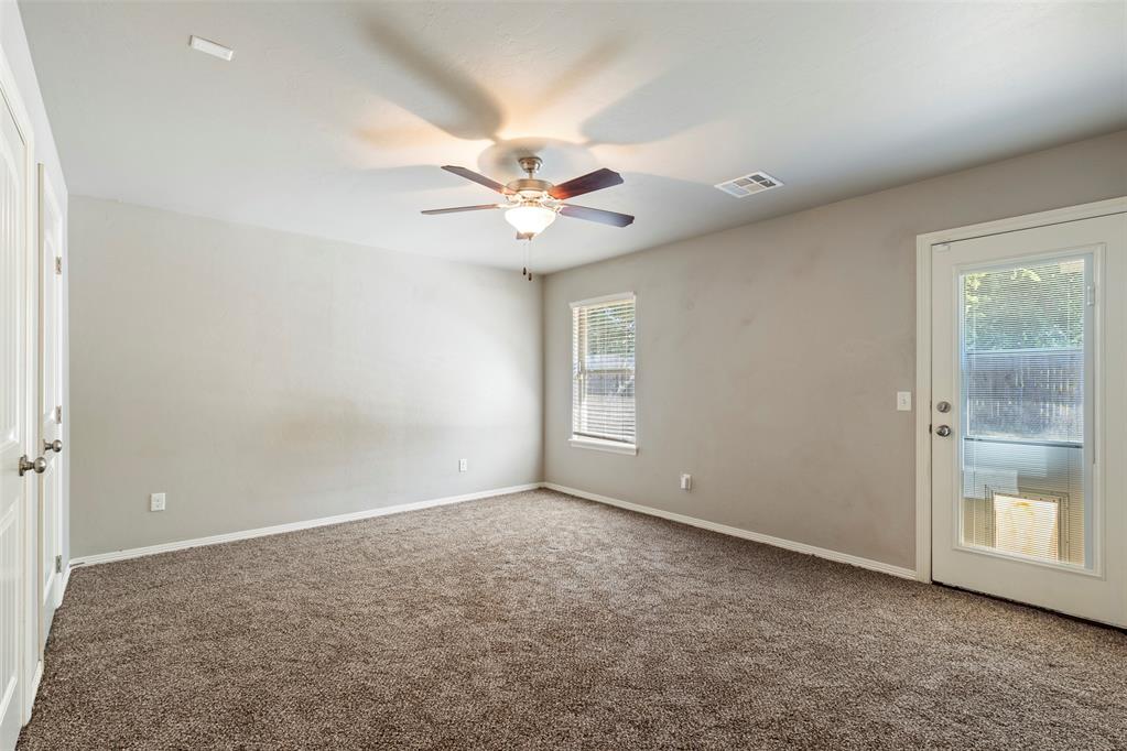 4212 Bonaparte Boulevard