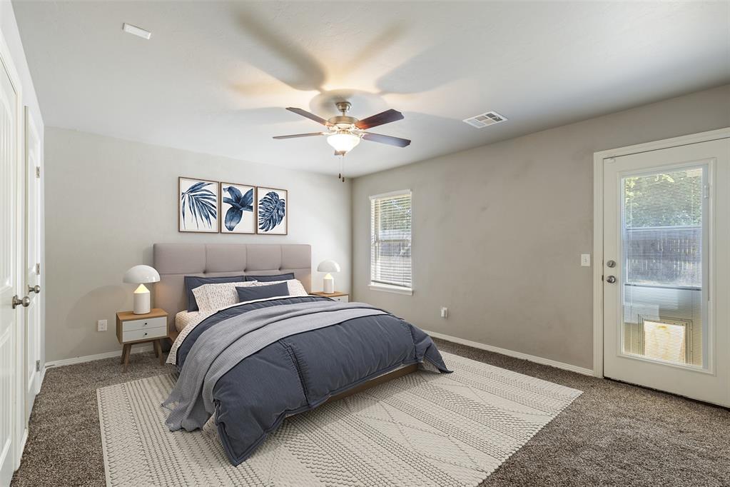 4212 Bonaparte Boulevard