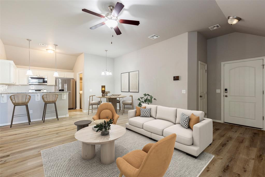 4212 Bonaparte Boulevard