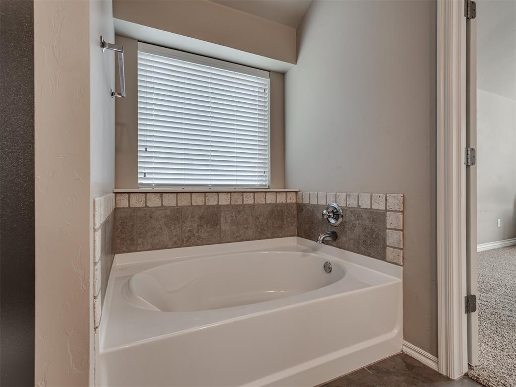 2416 SW 138th Street