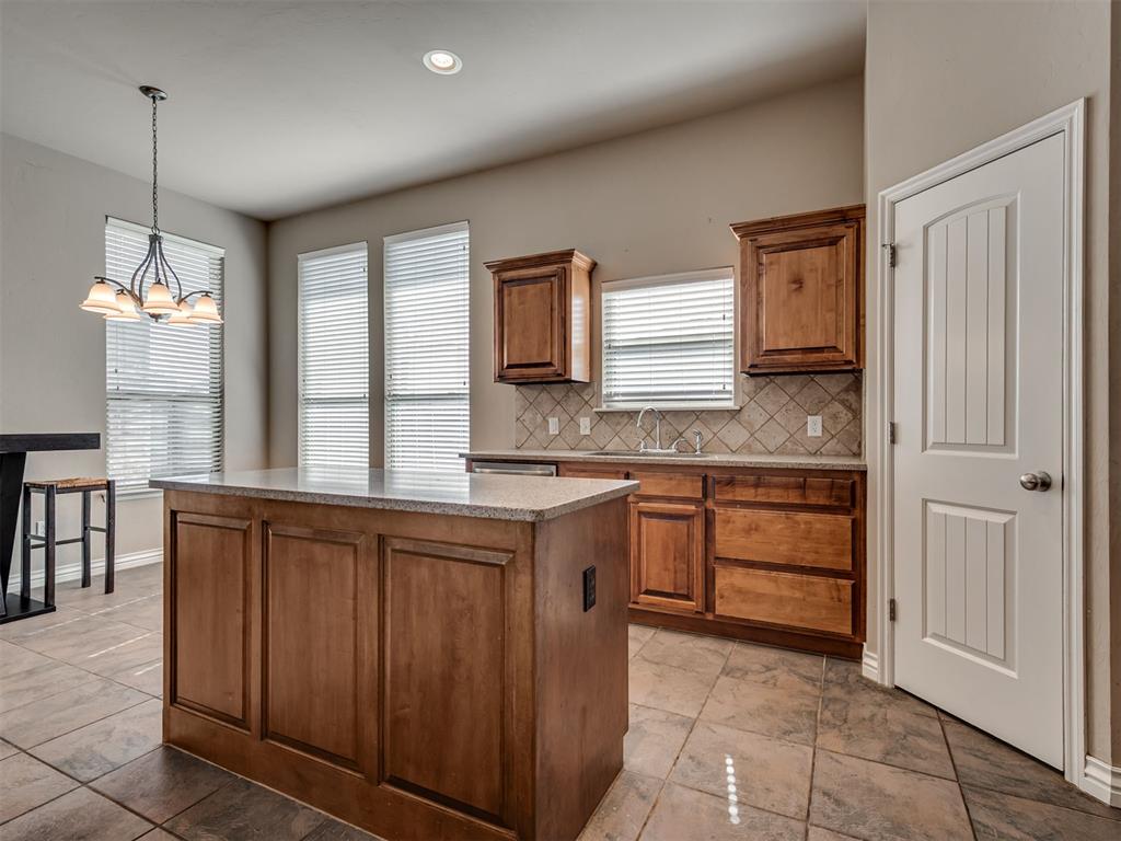 2416 SW 138th Street