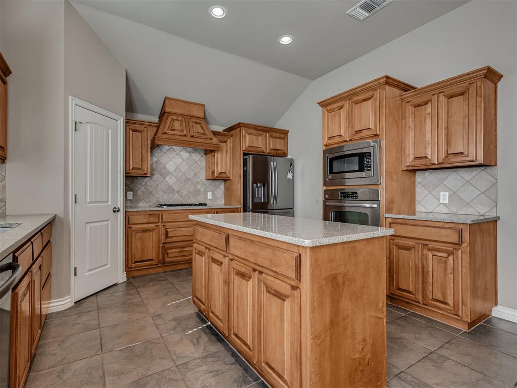2416 SW 138th Street
