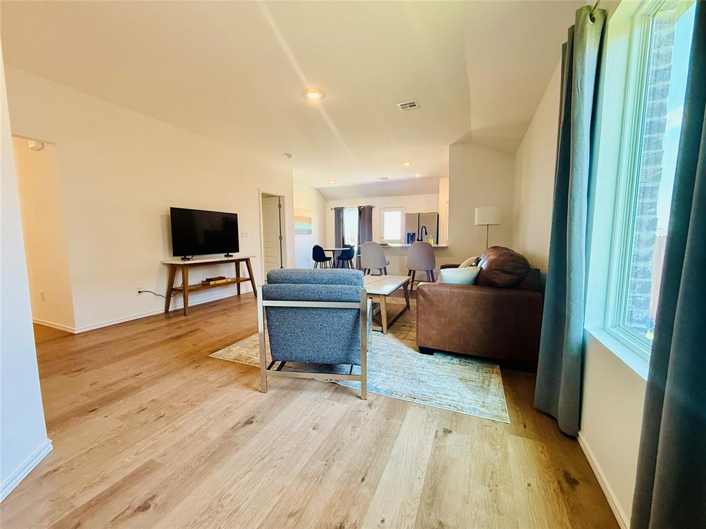 5941 Bradford Pear Lane