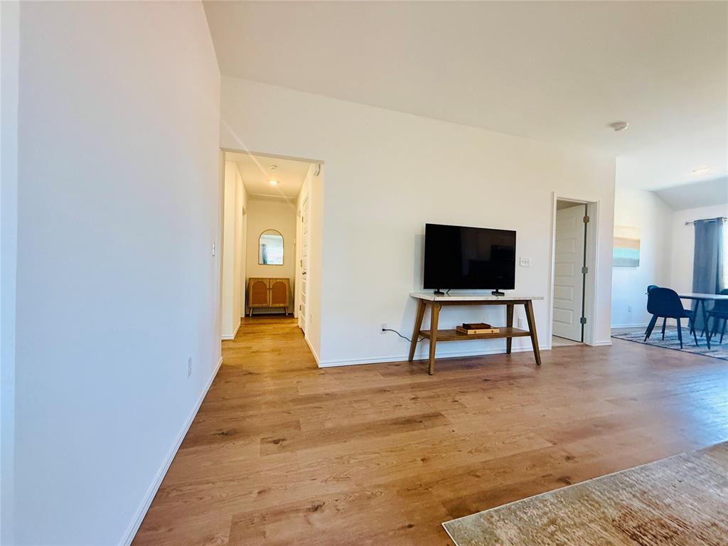 5941 Bradford Pear Lane