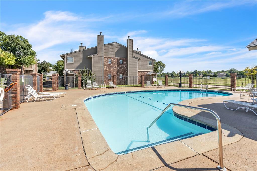 11409 Springhollow Road Unit: 505