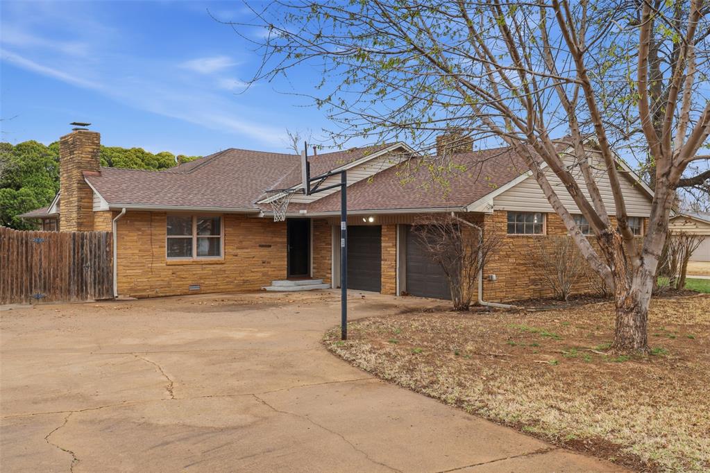702 Kouba Drive