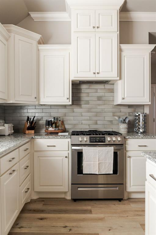 12475 Stone Hill Drive