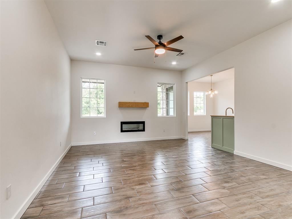 13994 Breezy Lane