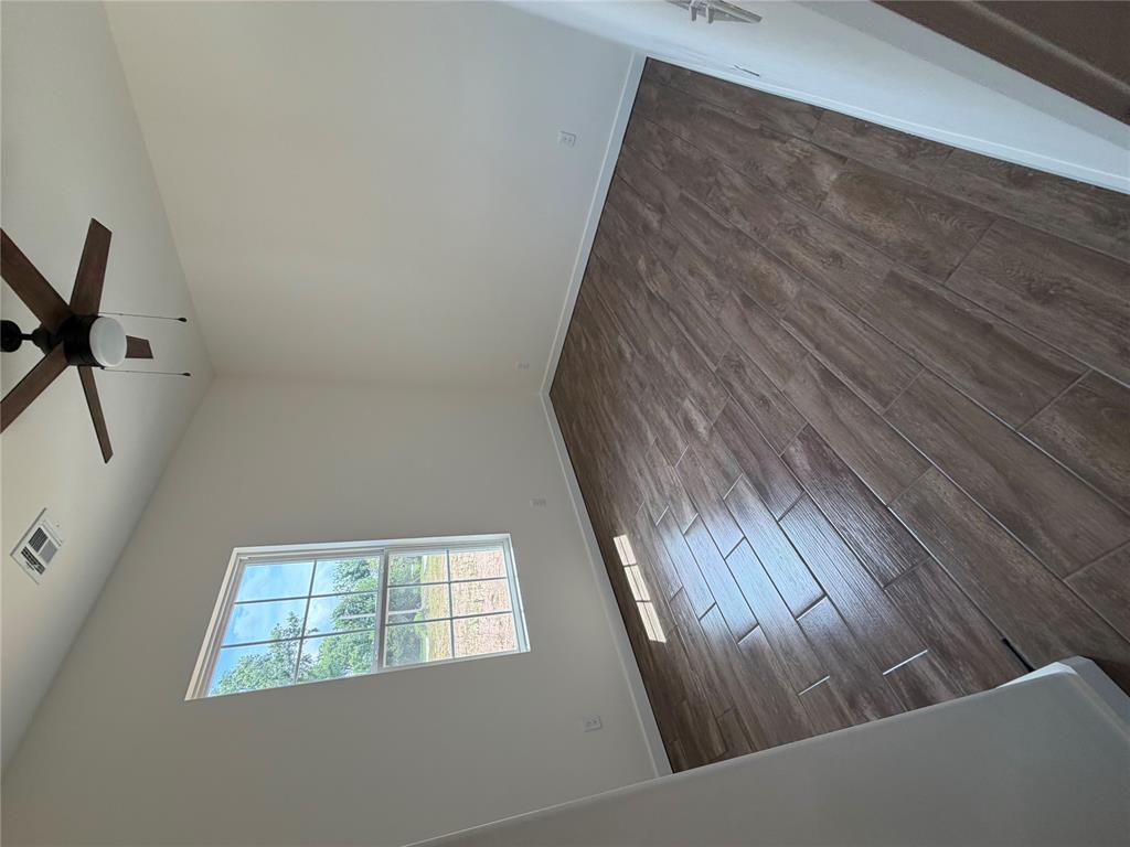 13994 Breezy Lane