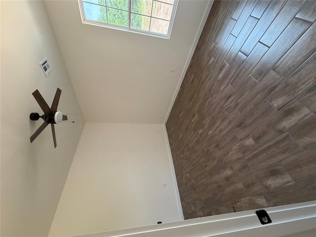 13994 Breezy Lane