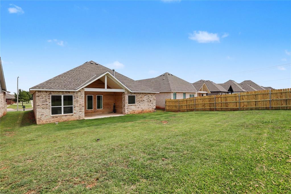 15817 Capri Lane