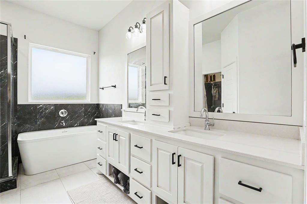 15817 Capri Lane