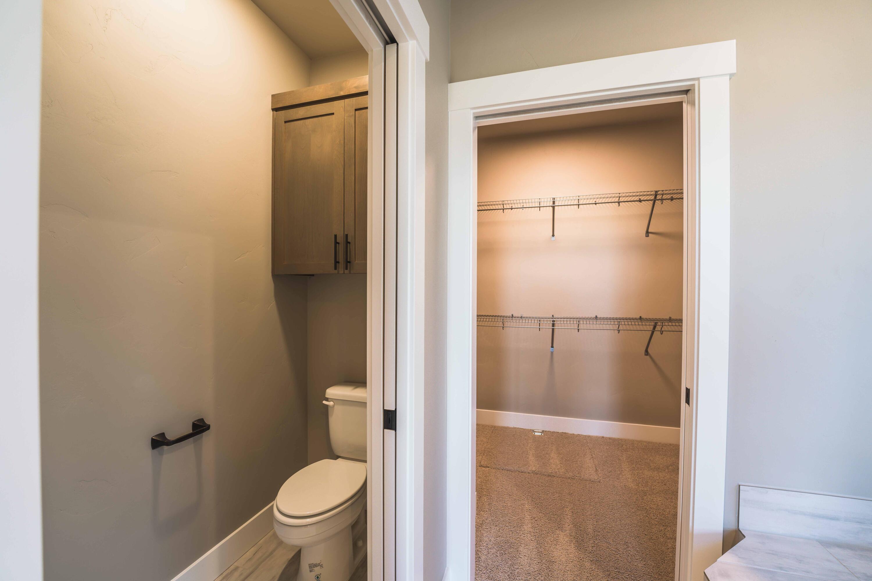 2537 LOT 20 NW Redwood Circle