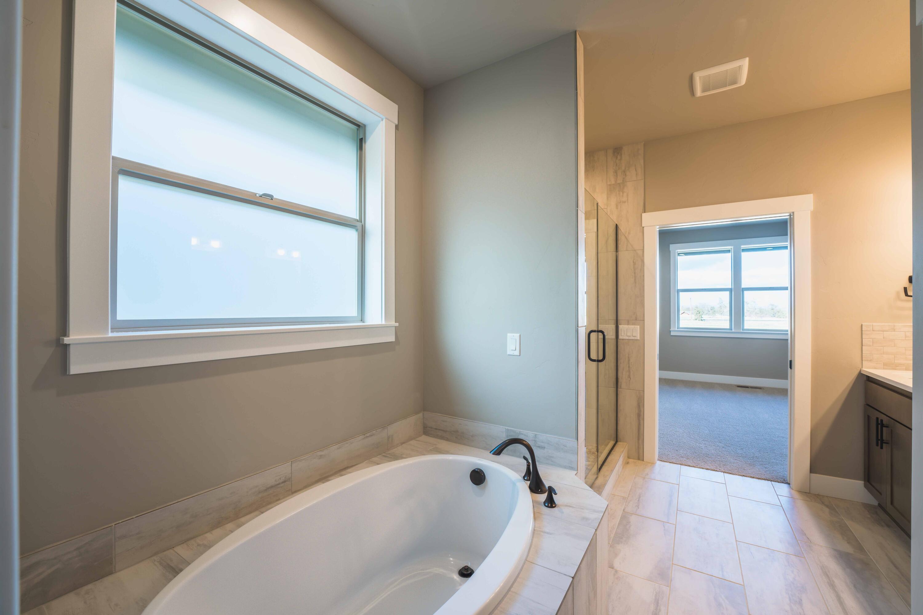 2537 LOT 20 NW Redwood Circle