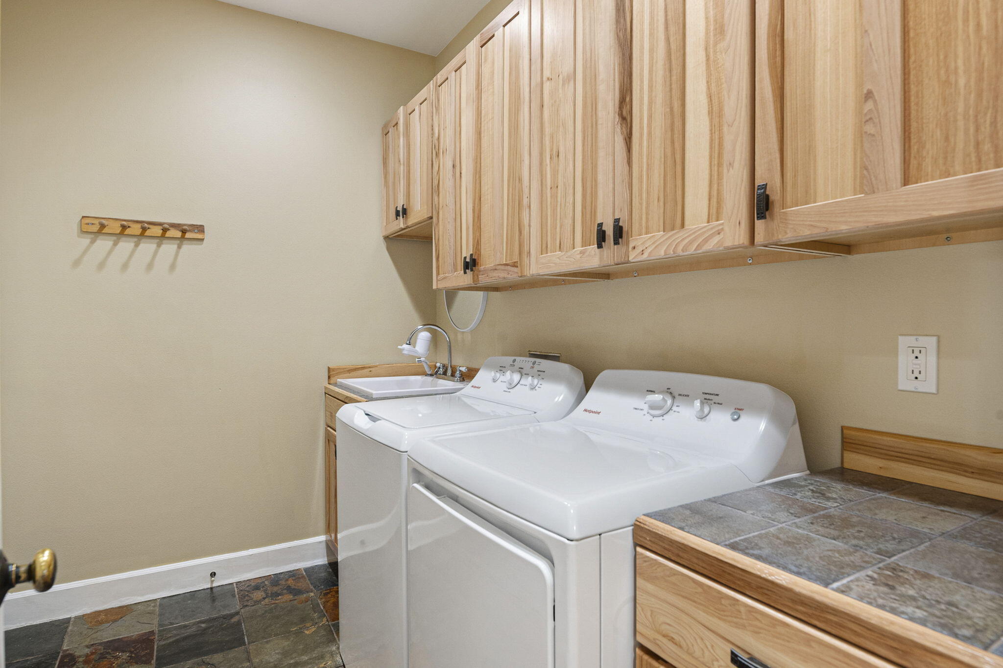 2263 Dunlin Court