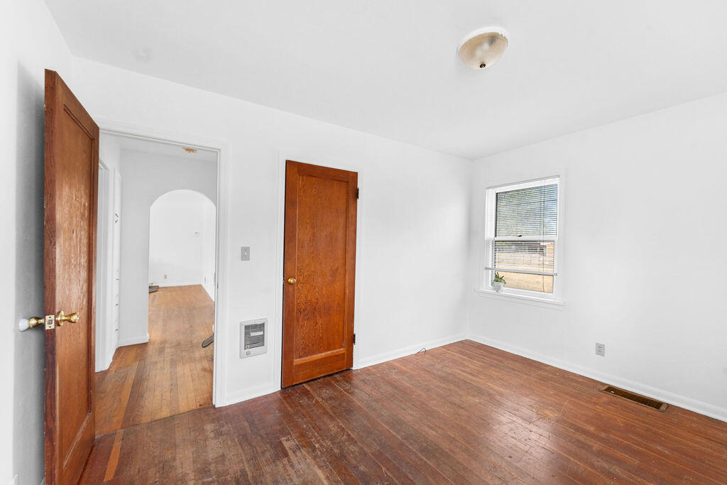 795 SE 7th Street