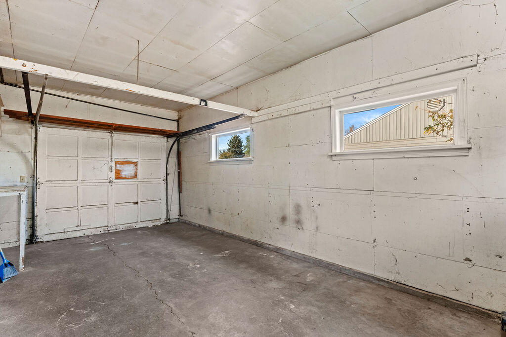 795 SE 7th Street