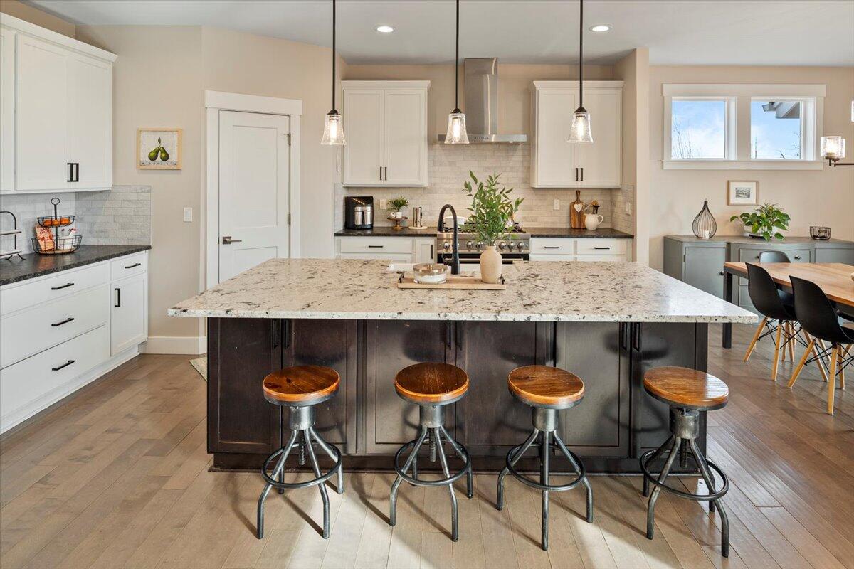 400 NW 89th Street
