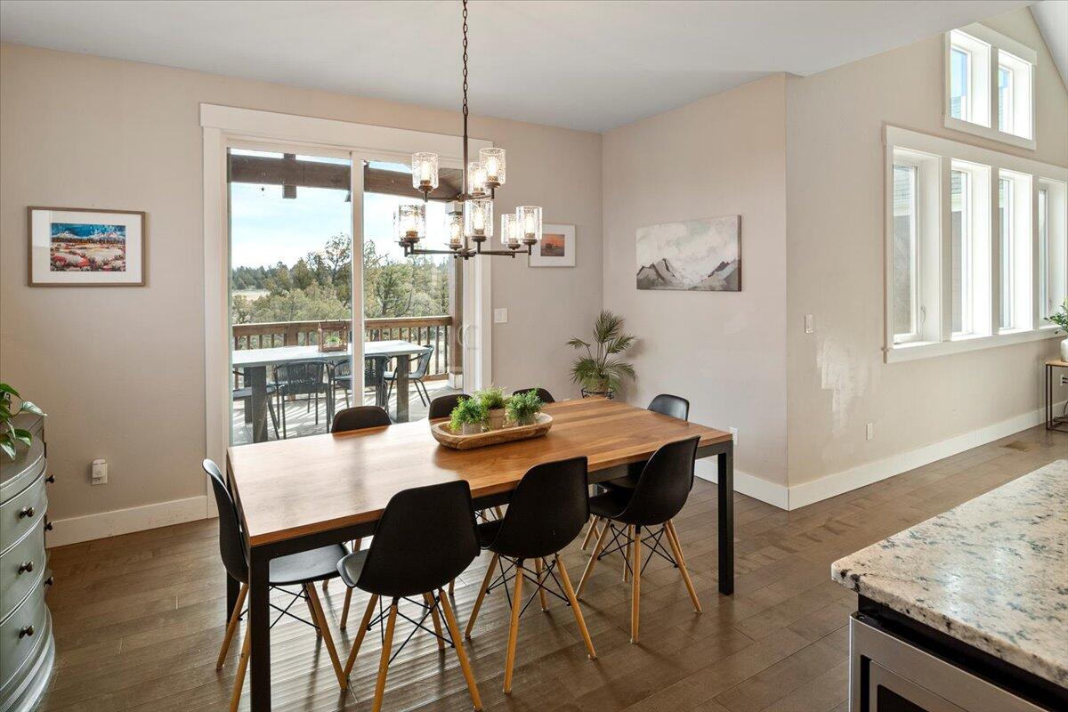 400 NW 89th Street