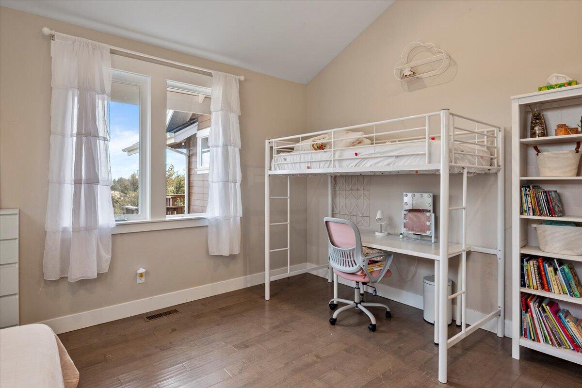400 NW 89th Street