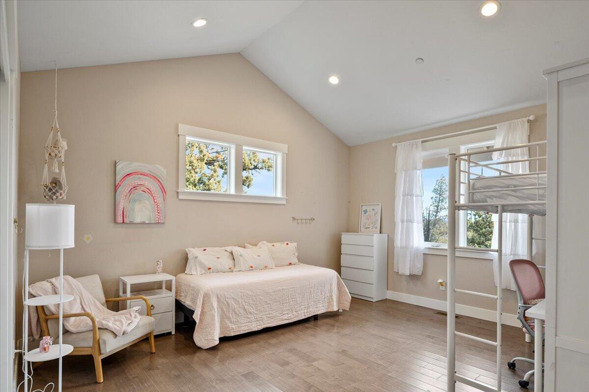 400 NW 89th Street