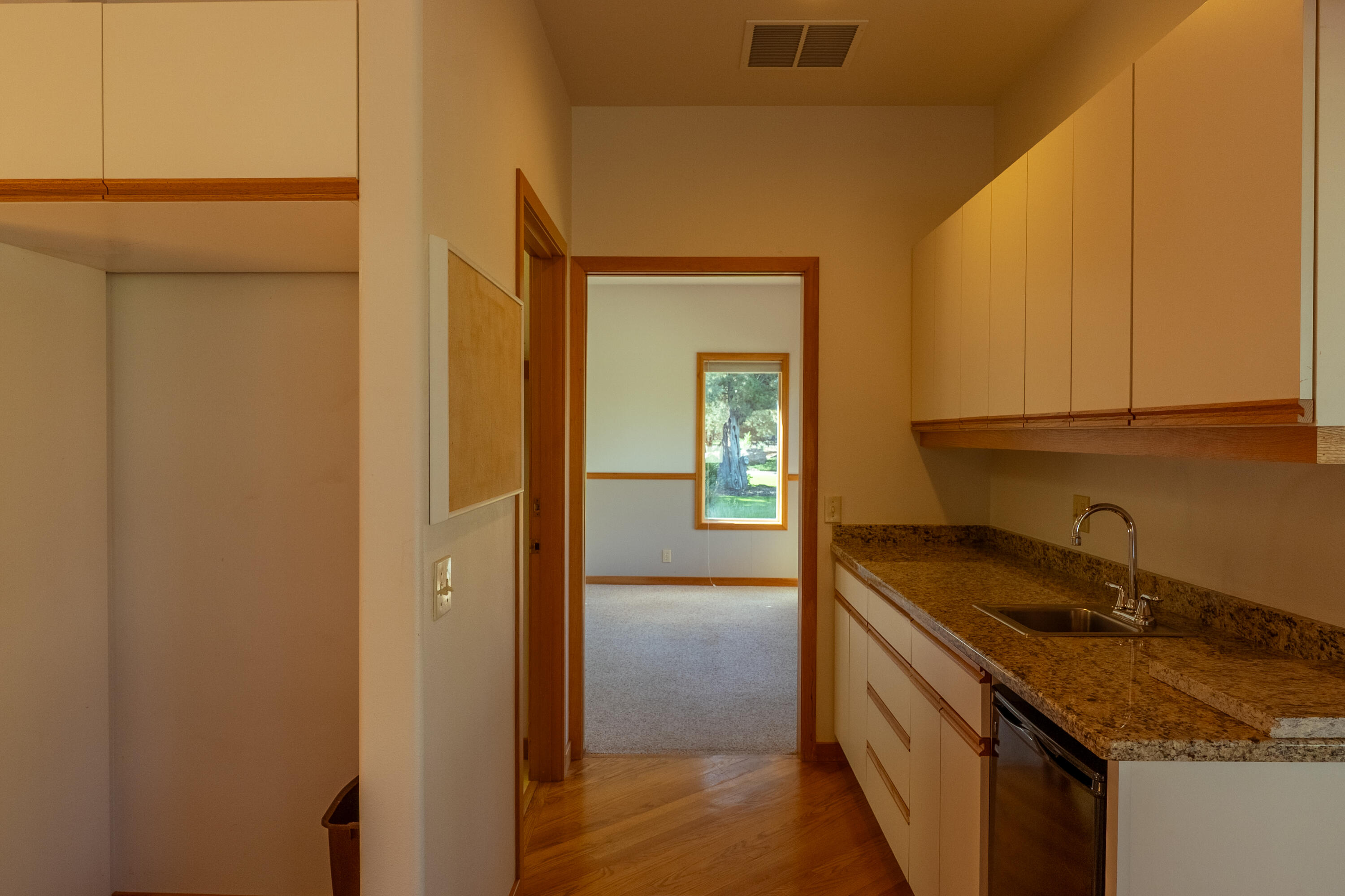 2103 Condor Court