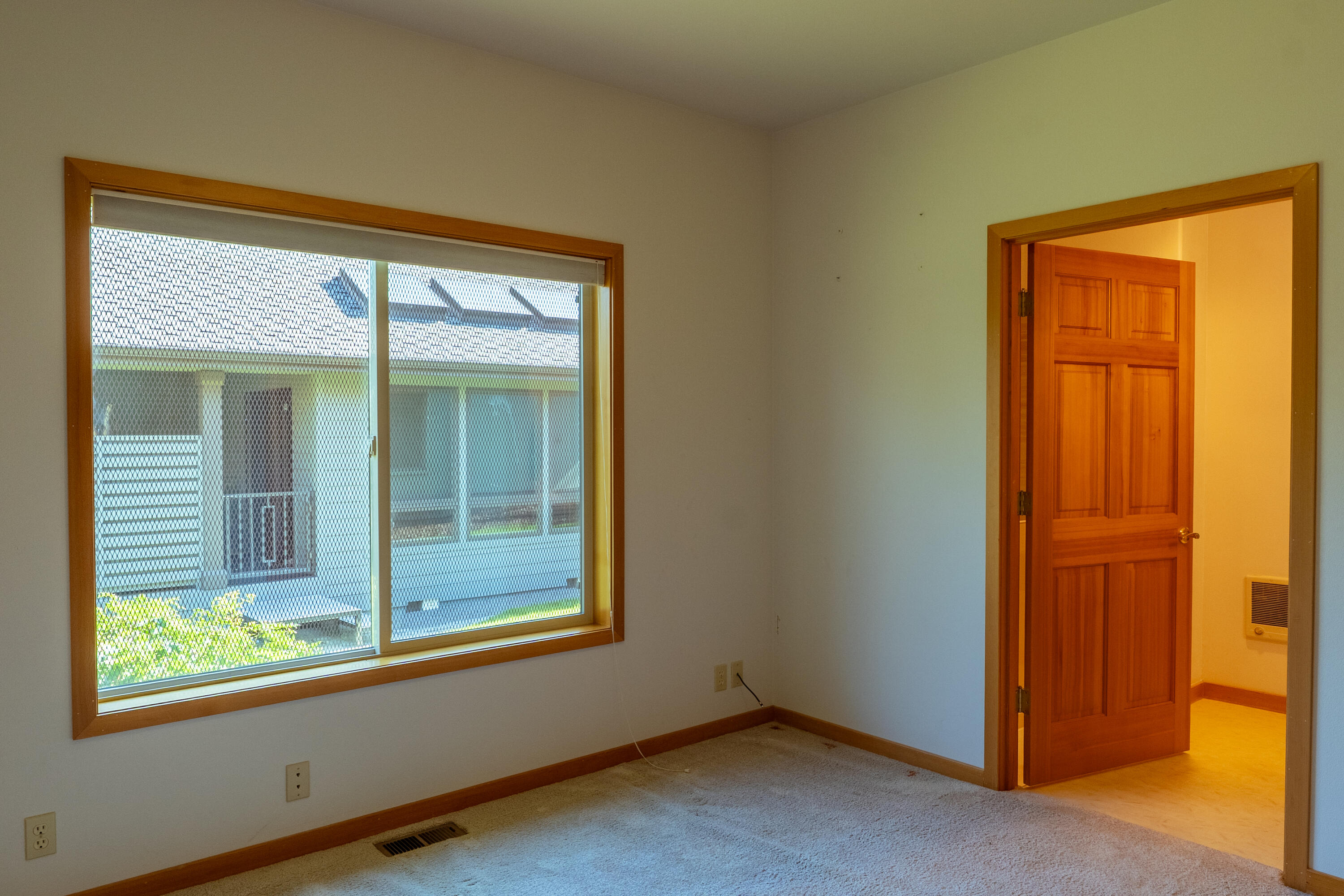 2103 Condor Court