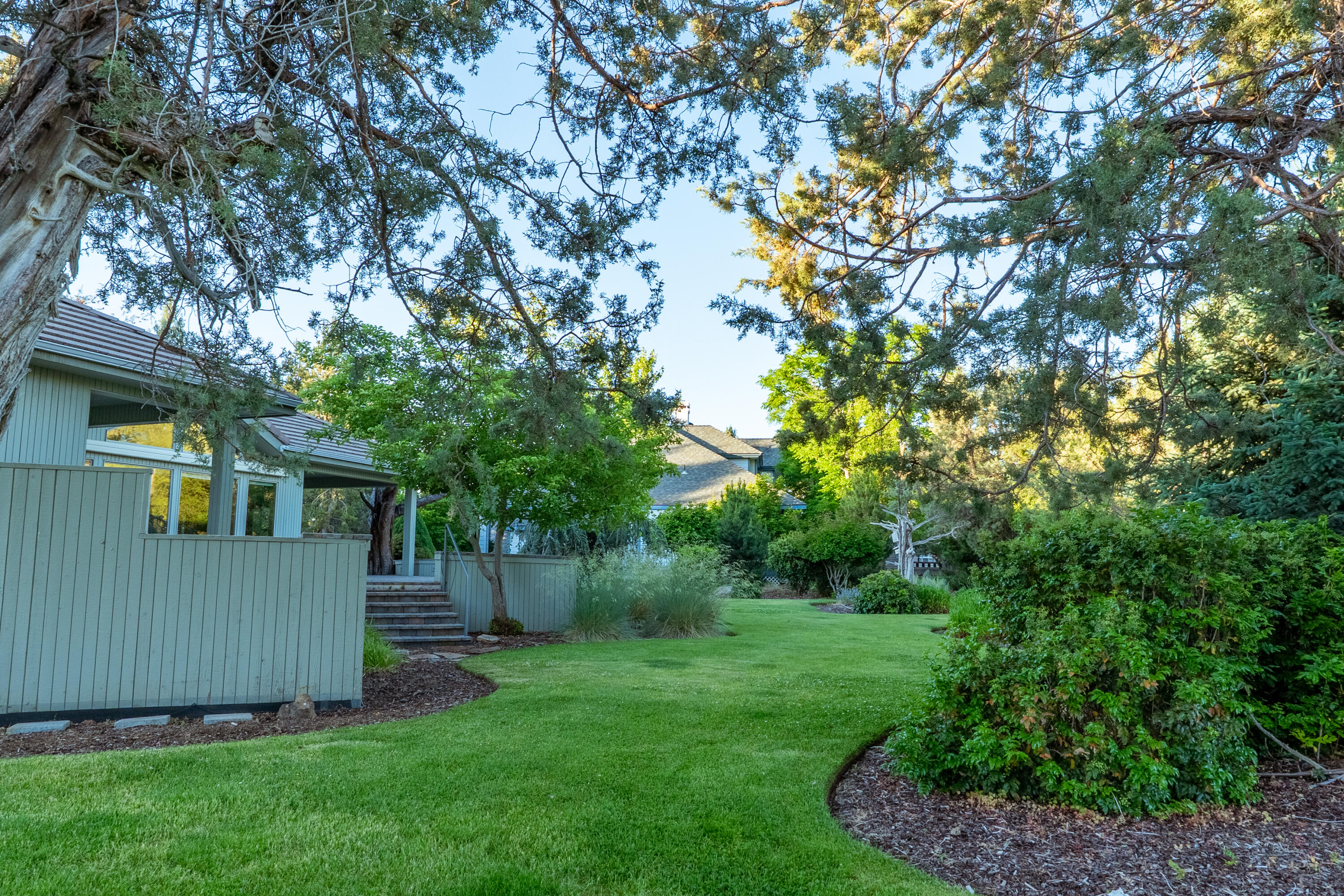 2103 Condor Court
