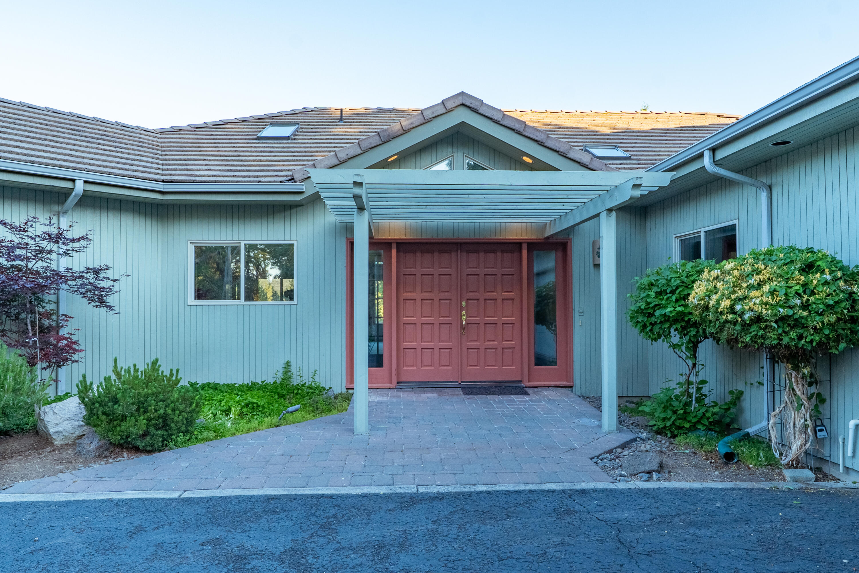 2103 Condor Court